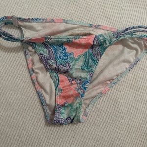 victoria’s secret bikini bottoms